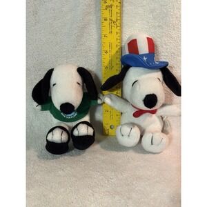 MetLife Peanuts Charles Schultz Patriotic Snoopy 7" & Save Our Planet Snoopy 6"